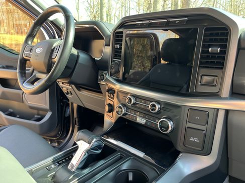 Used 2021 Ford F150 Lariat w/ Equipment Group 502A High image 20