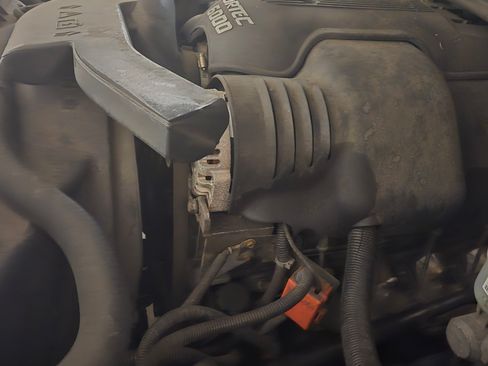 Used 2002 GMC Sierra 1500 Denali image 13