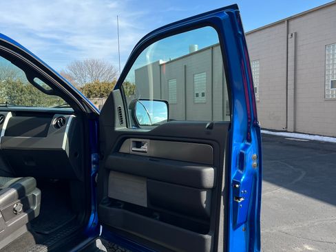 Used 2010 Ford F150 Raptor image 30