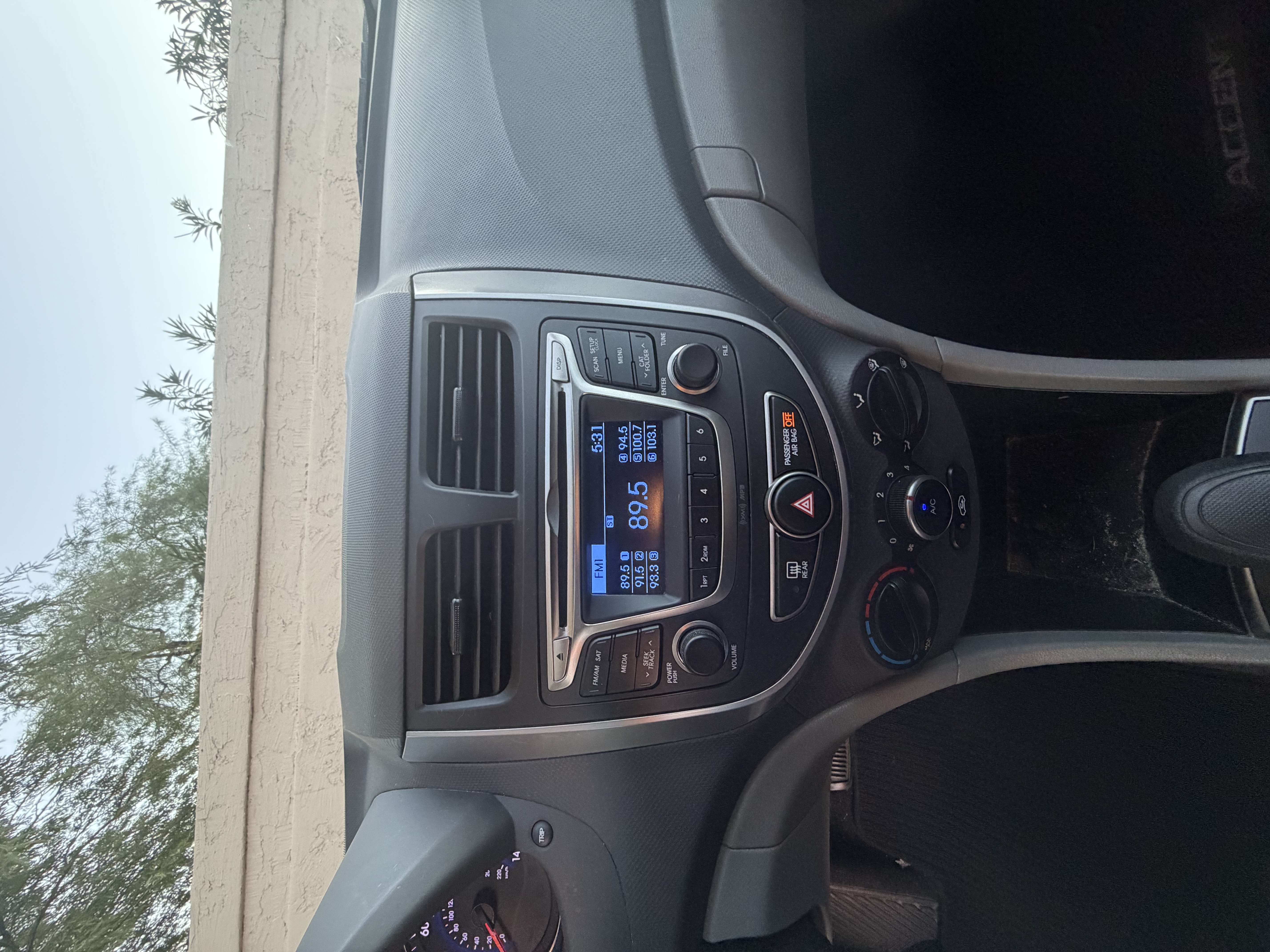 Used 2016 Hyundai Accent SE FWD image 11