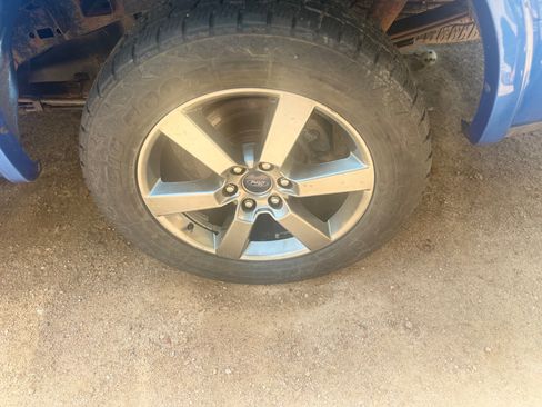 Used 2015 Ford F150 Lariat AWD/4WD image 9