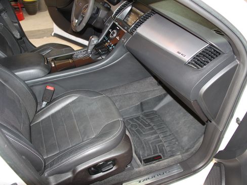 Used 2015 Ford Taurus SHO w/ Equipment Group 401A image 18