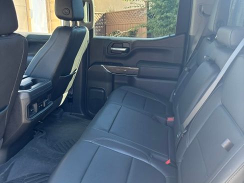 Used 2022 Chevrolet Silverado 1500 RST AWD/4WD image 6