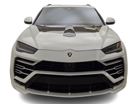 Used 2020 Lamborghini Urus image 12