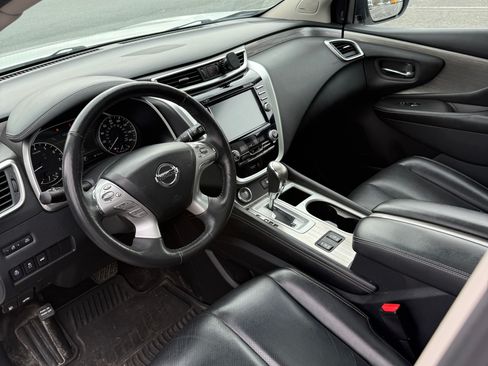 Used 2018 Nissan Murano SL w/ Moonroof Package image 19