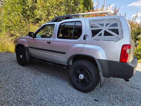 Used 2004 Nissan Xterra XE image 23