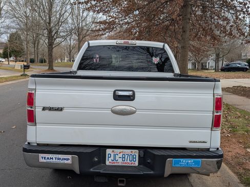 Used 2012 Ford F150 XLT w/ XLT Chrome Pkg image 5