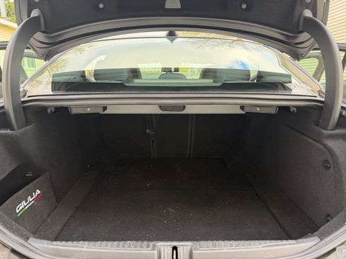 Used 2021 Alfa Romeo Giulia Ti w/ Nero Edizione image 12