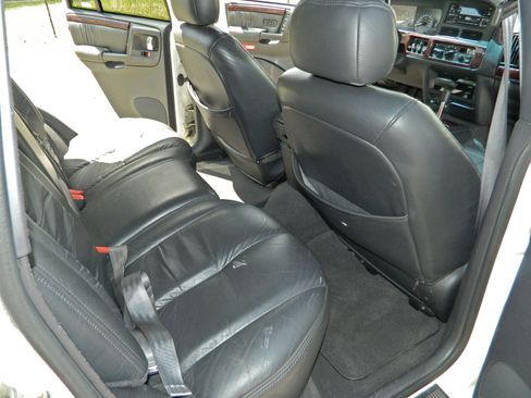 Used 1998 Jeep Grand Cherokee Limited AWD/4WD image 11