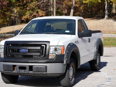Used 2013 Ford F150 XL image 2