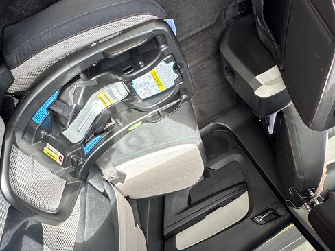 Used 2015 GMC Terrain SLE image 16