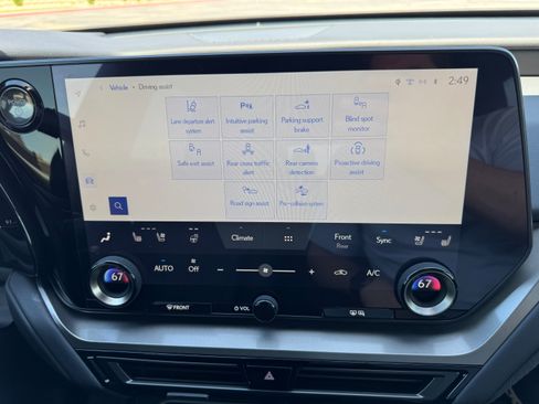 Used 2024 Lexus TX 500h AWD w/ Technology Package image 22