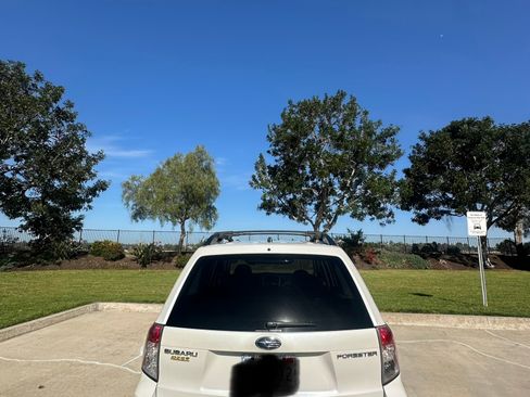 Used 2009 Subaru Forester 2.5X Limited image 6