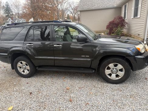 Used 2007 Toyota 4Runner Sport image 6