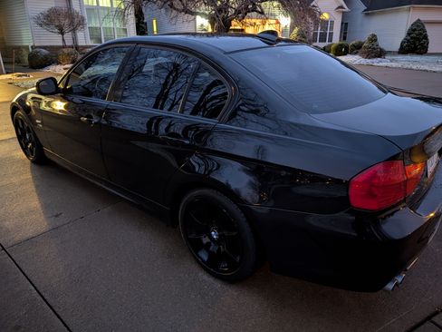 Used 2010 BMW 328i xDrive Sedan image 11