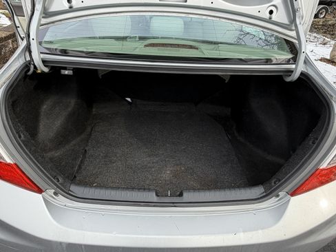 Used 2012 Honda Civic LX image 11