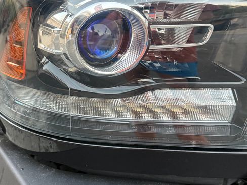 Used 2018 RAM 3500 Laramie w/ Sport Appearance Group image 19