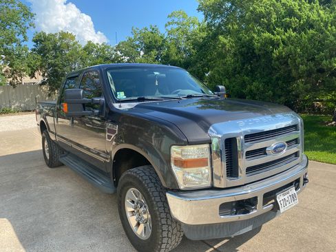 Used 2008 Ford F250 XLT AWD/4WD image 9