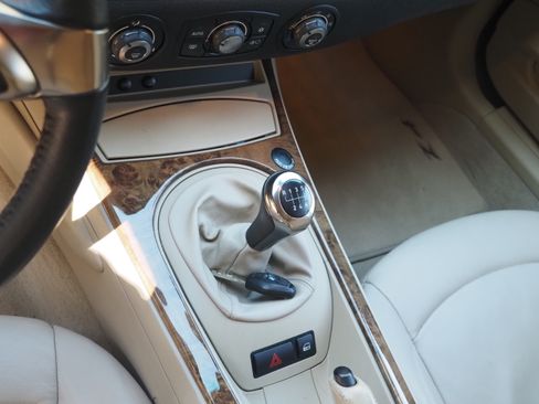 Used 2007 BMW Z4 3.0si image 7