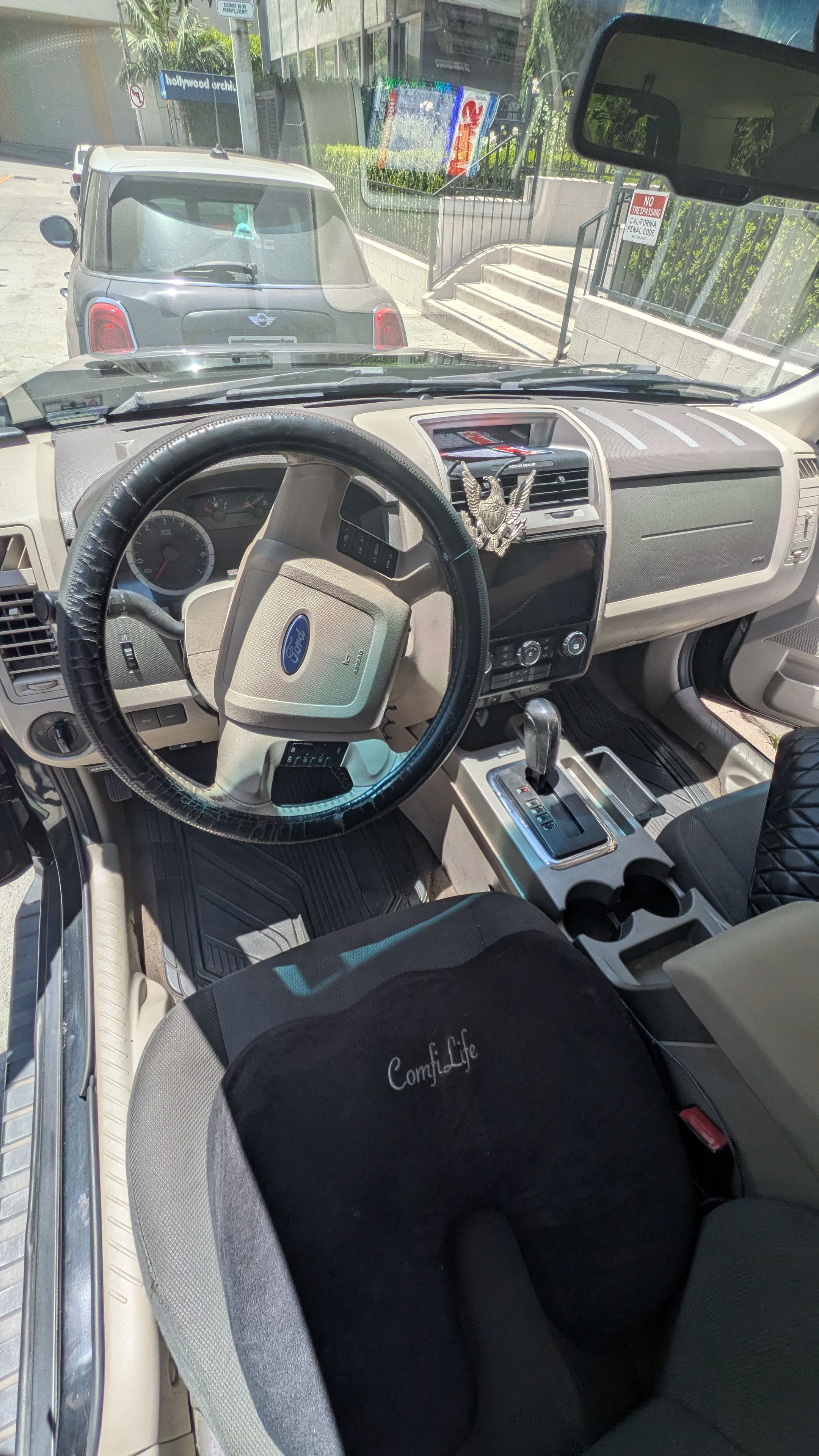 Used 2009 Ford Escape Limited FWD image 7