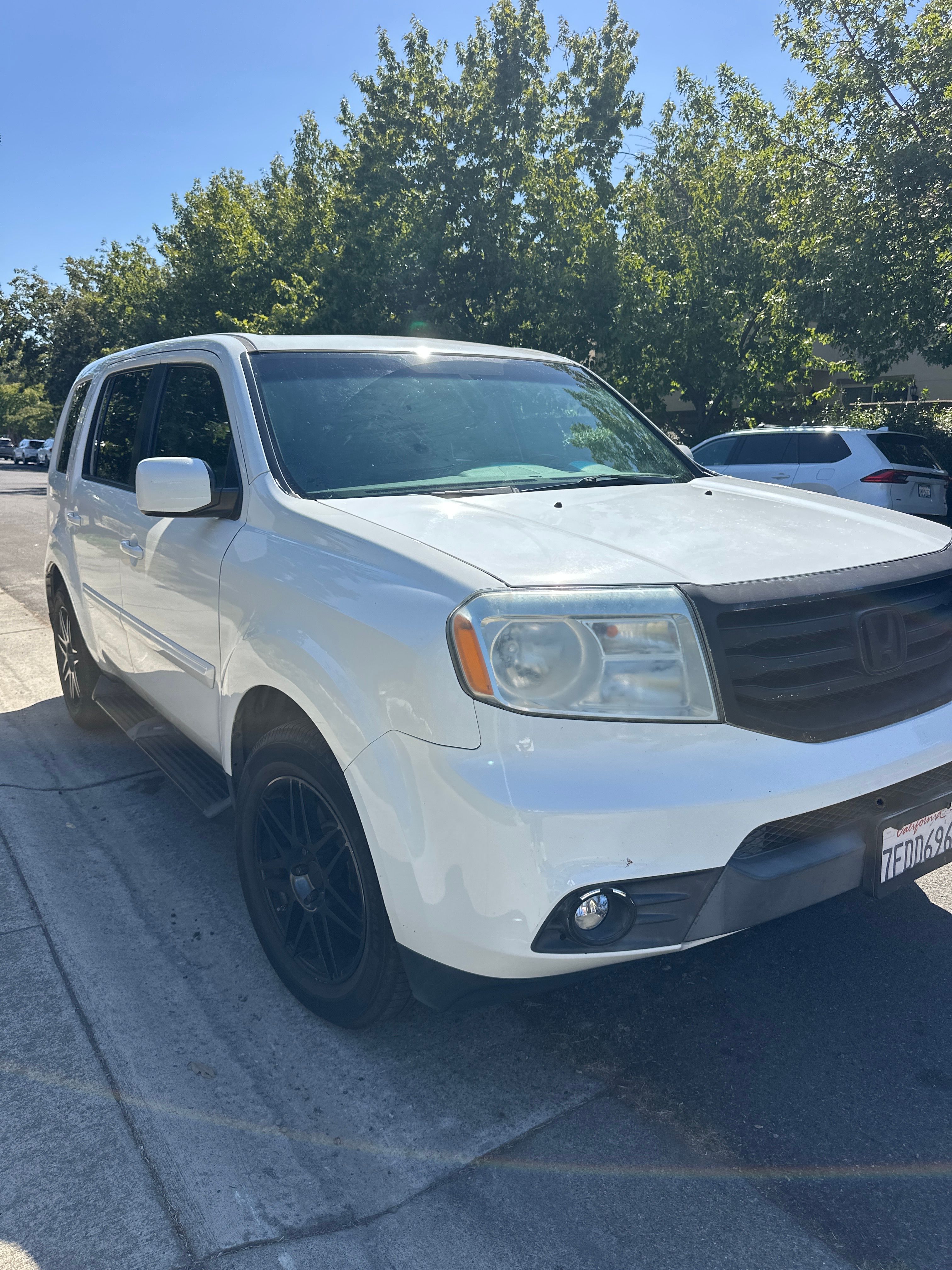Used 2014 Honda Pilot EX-L image 2