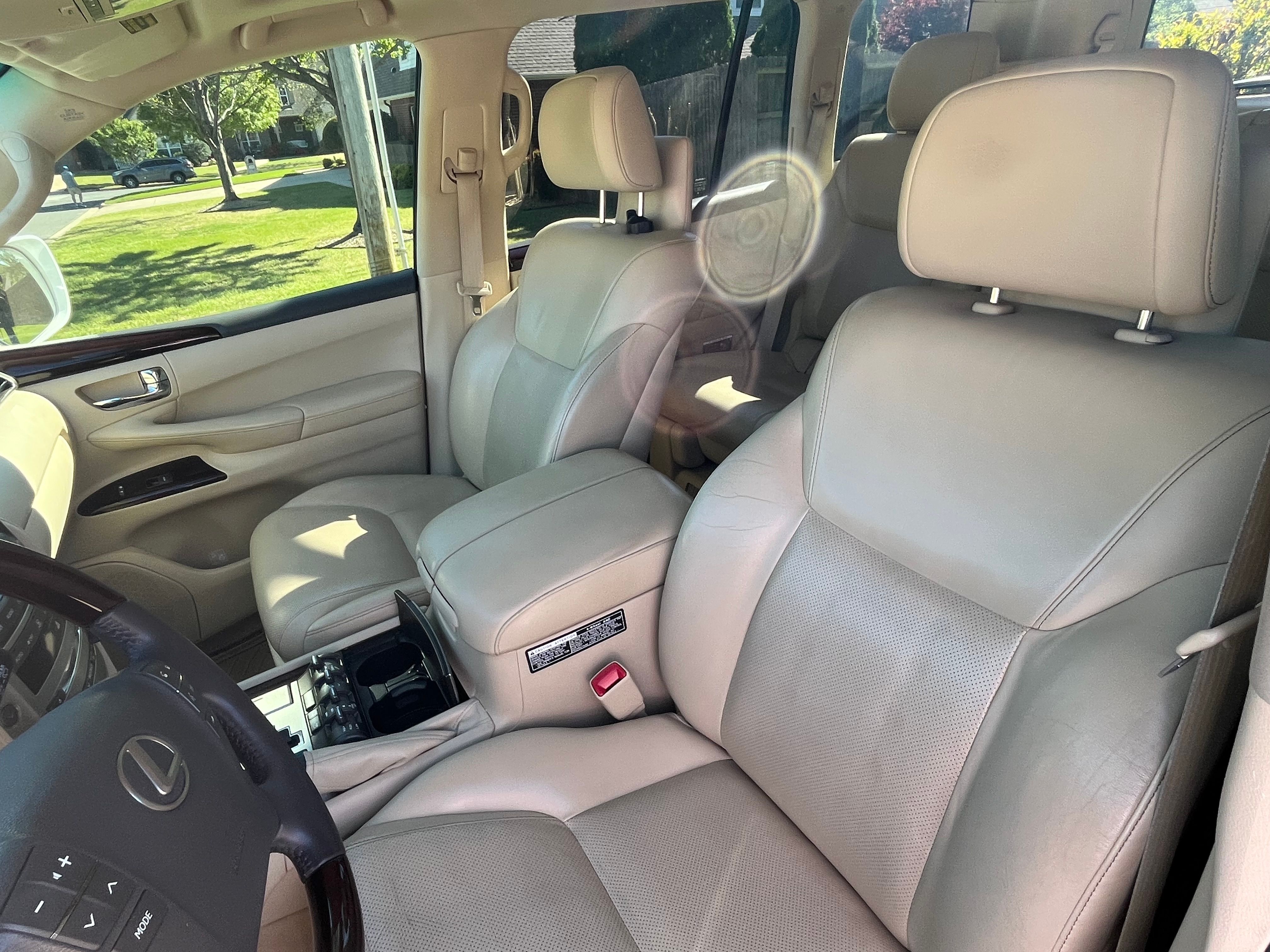 Used 2015 Lexus LX 570 4WD image 5
