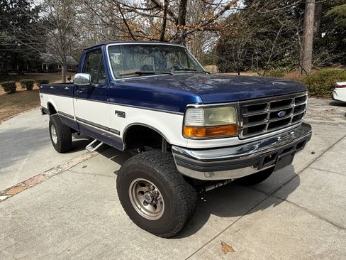 Used 1997 Ford F350 4x4 Regular Cab image 2
