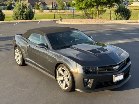 Used 2013 Chevrolet Camaro ZL1 RWD image 1