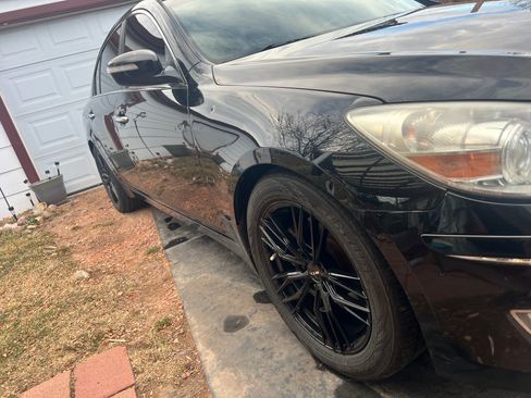 Used 2009 Hyundai Genesis 3.8 w/ Technology Pkg 4 image 5