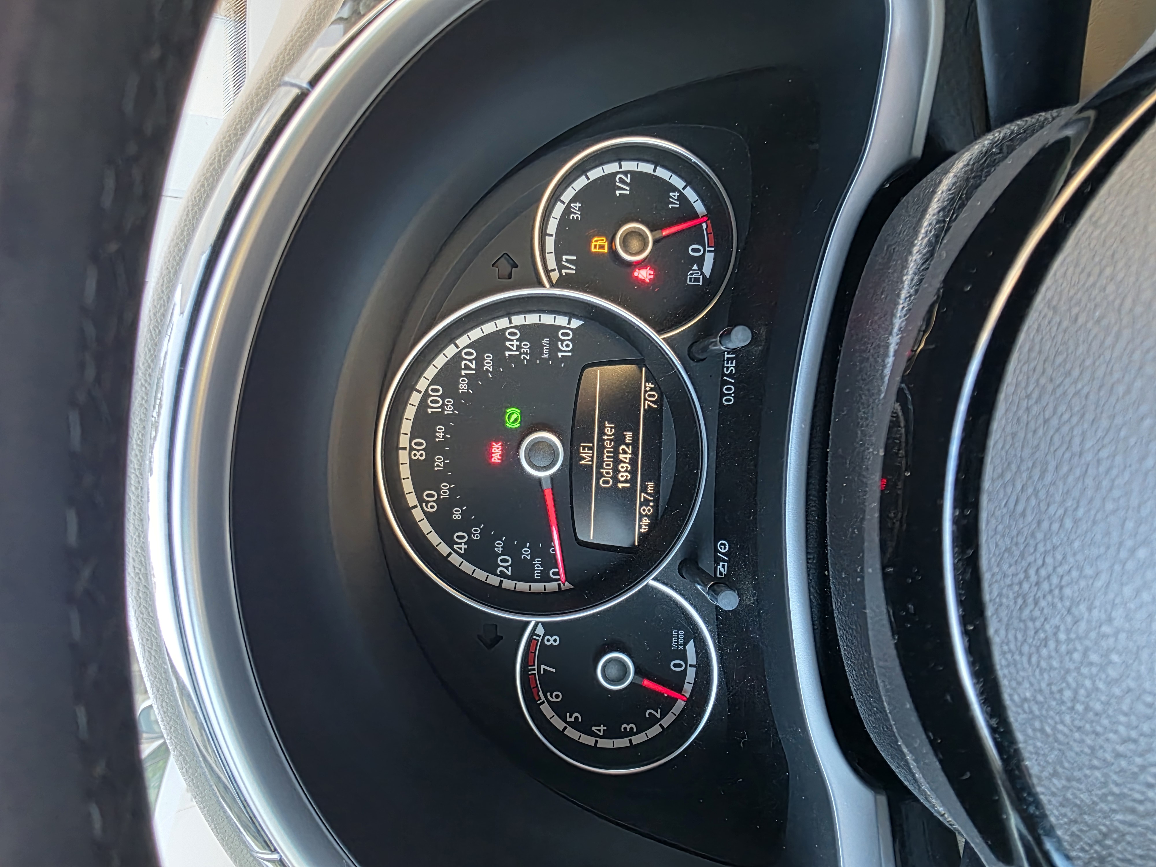 Used 2013 Volkswagen Beetle 2.0T FWD image 15