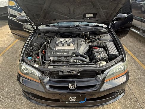 Used 2000 Honda Accord EX image 13
