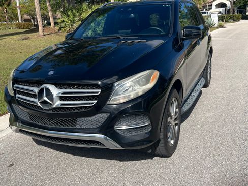 Used 2016 Mercedes-Benz GLE 350 4MATIC image 4