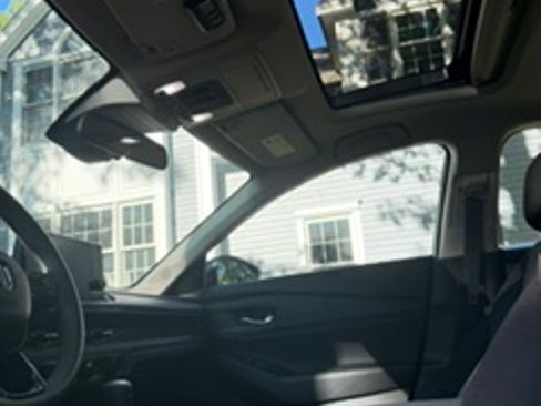 Used 2025 Honda Accord SE image 13
