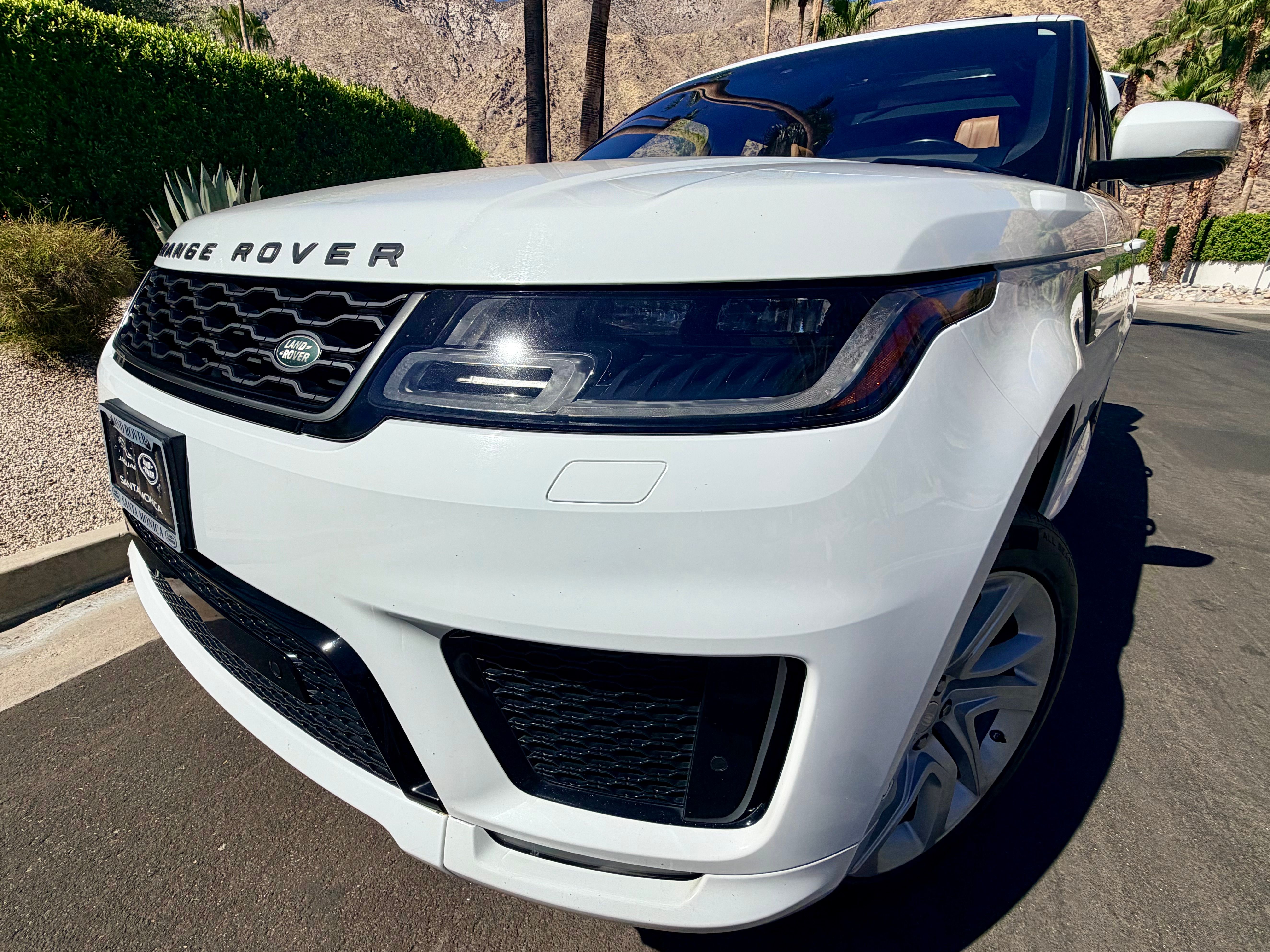 Used 2018 Land Rover Range Rover Sport Supercharged AWD/4WD image 9