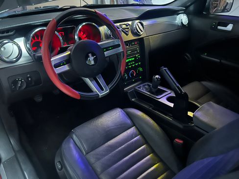 Used 2006 Ford Mustang GT Premium image 10