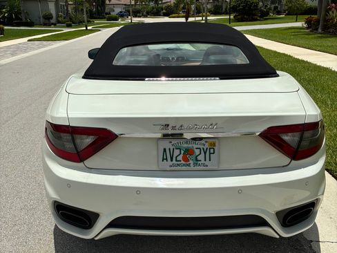 Used 2018 Maserati GranTurismo Sport RWD image 6
