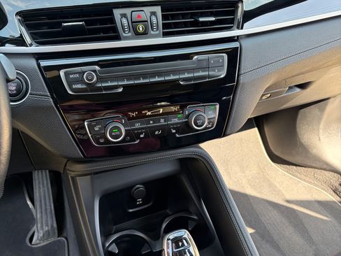 Used 2021 BMW X1 xDrive28i w/ Convenience Package AWD/4WD image 8