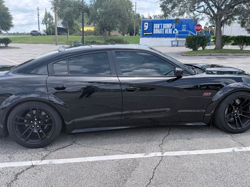 Used 2023 Dodge Charger Scat Pack RWD image 5