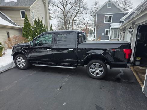 Used 2020 Ford F150 Lariat w/ Equipment Group 502A Luxury image 1