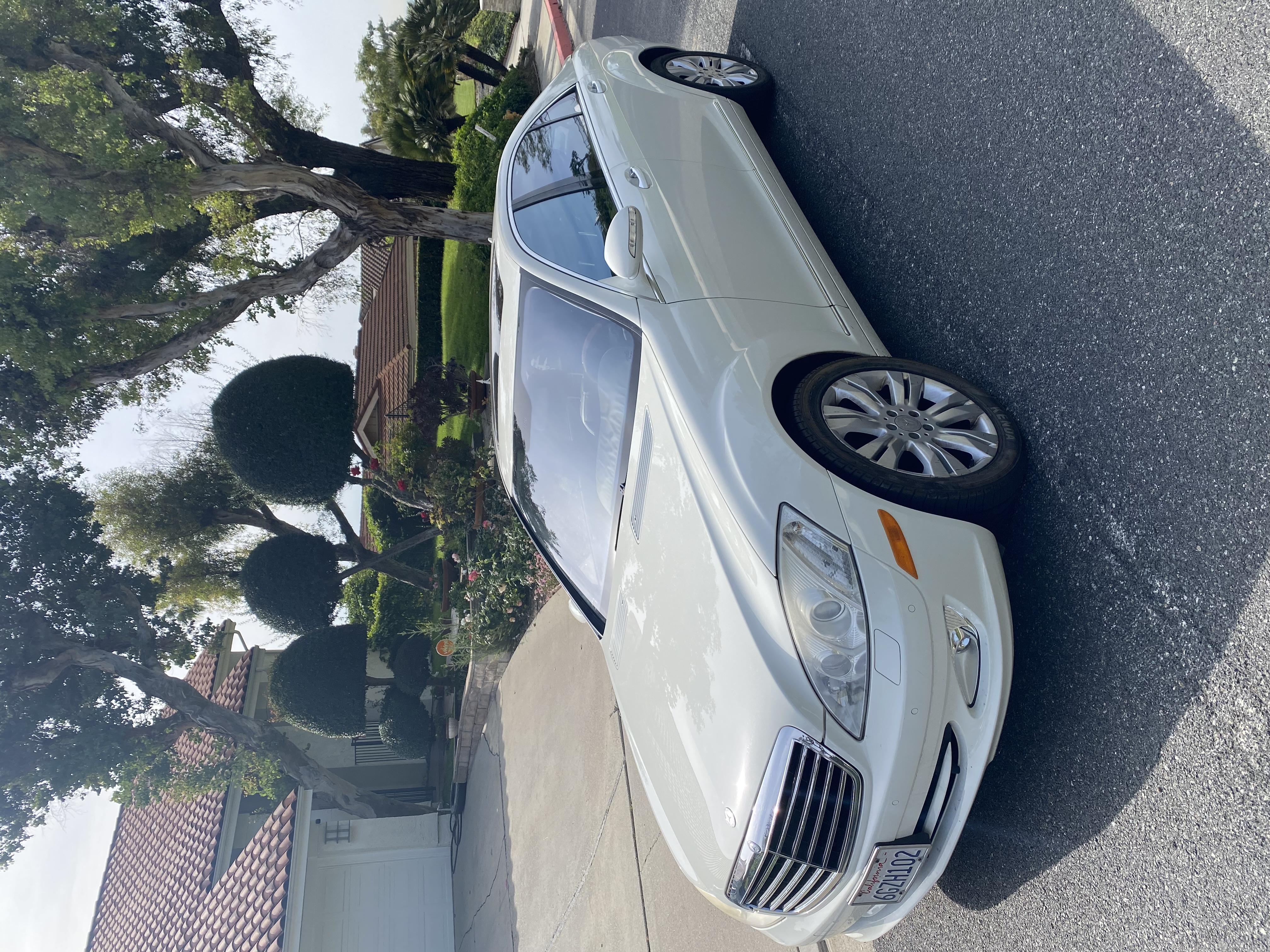 Used 2009 Mercedes-Benz S 550 image 1